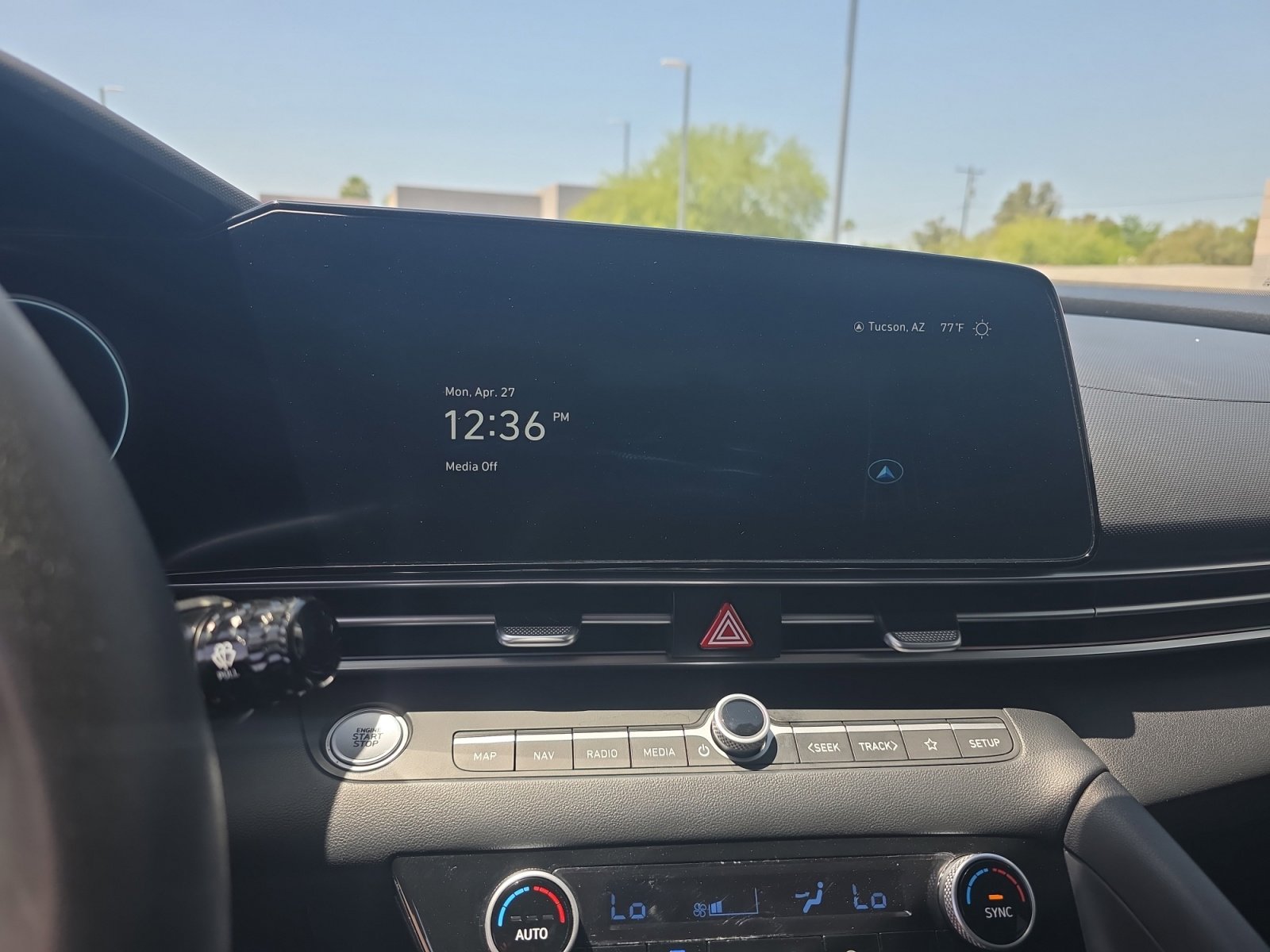 Used 2024 Hyundai Elantra SEL FWD image 12