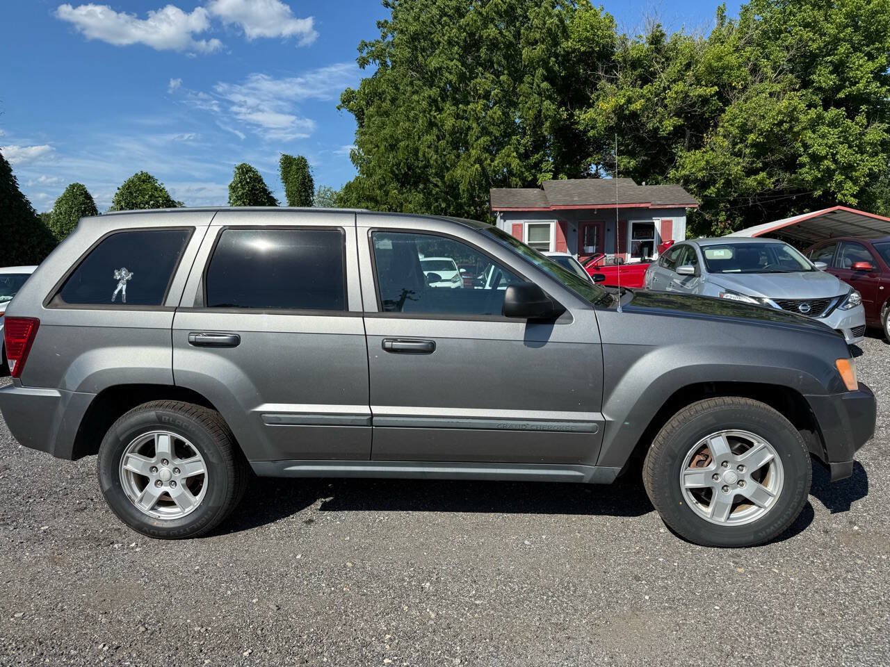 Used 2007 Jeep Grand Cherokee Laredo AWD/4WD image 24