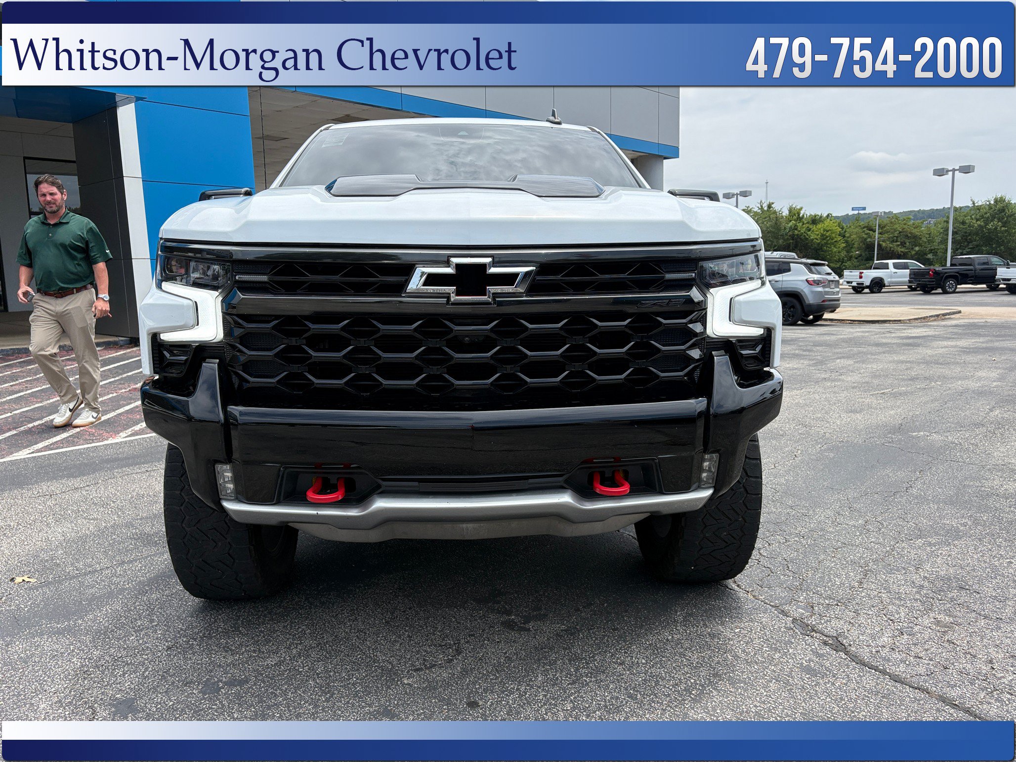 Used 2024 Chevrolet Silverado 1500 ZR2 w/ Technology Package AWD/4WD image 3