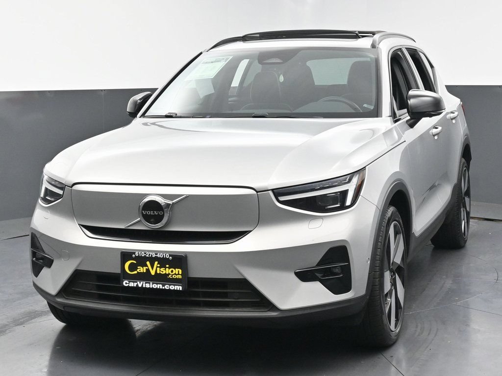 Used 2023 Volvo XC40 Recharge Ultimate w/ Protection Package Premier AWD/4WD image 14