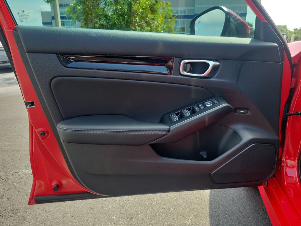 Used 2024 Honda Civic Touring image 17