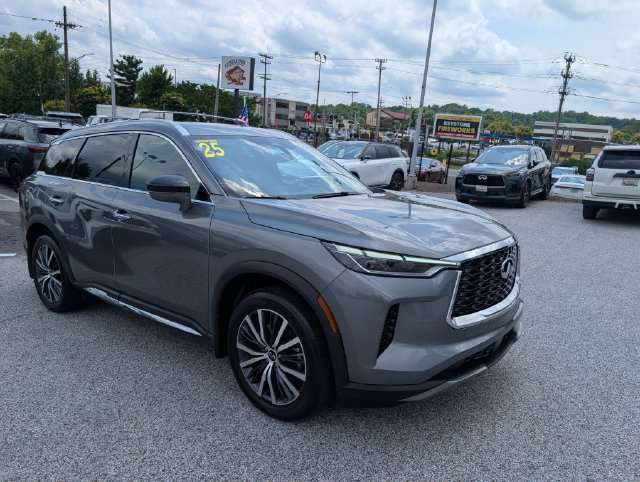 Used 2025 INFINITI QX60 Sensory w/ Vision Package AWD/4WD image 7