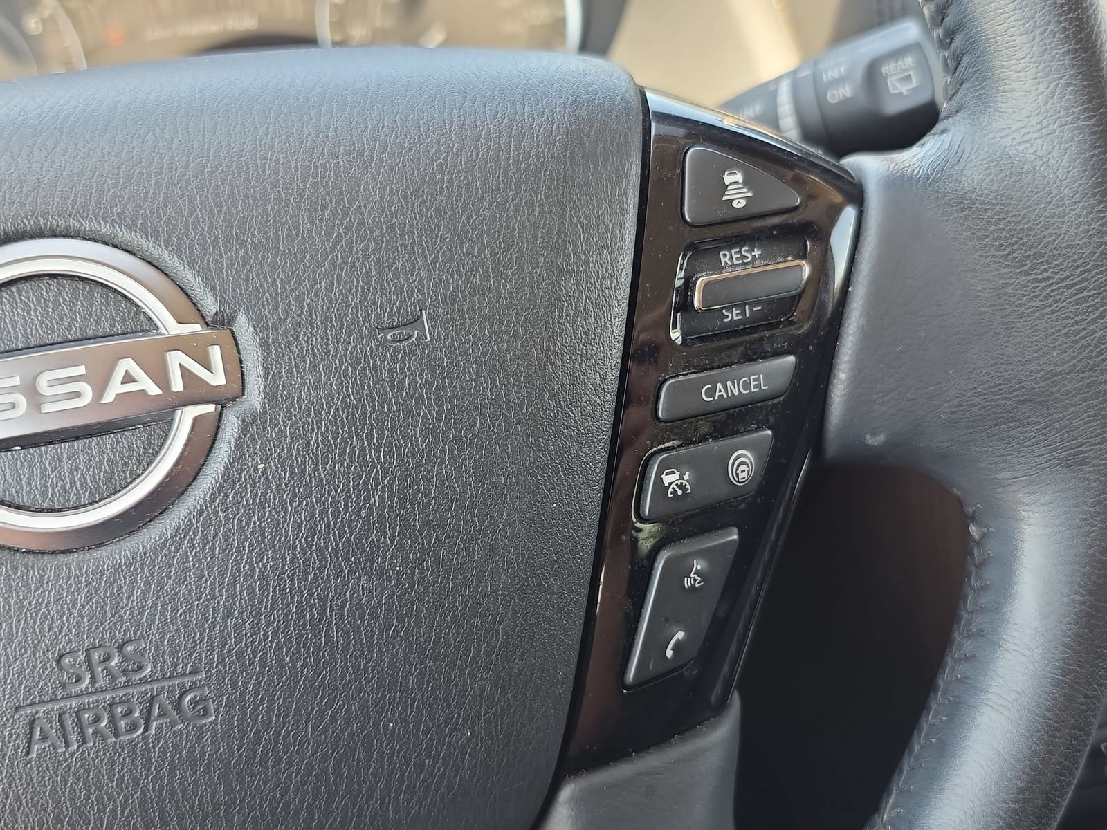 Used 2022 Nissan Armada SL RWD image 15