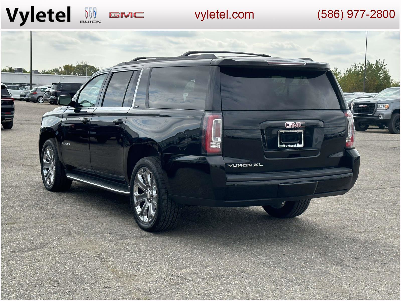 Used 2015 GMC Yukon XL SLT w/ Open Road Package image 4