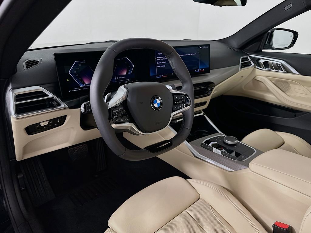 Used 2025 BMW 430i Coupe w/ Convenience Package image 9