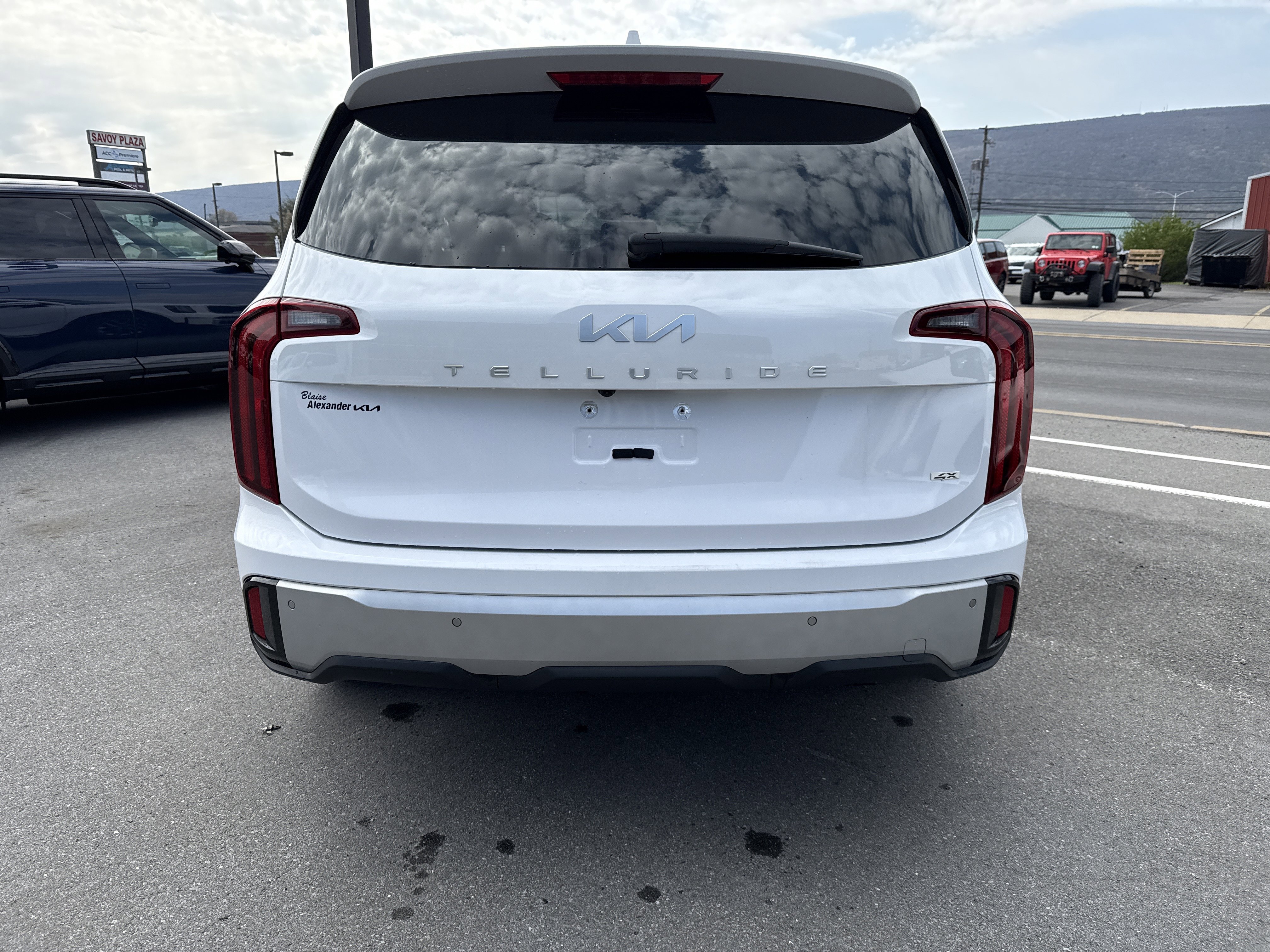Used 2024 Kia Telluride LX AWD/4WD video 4