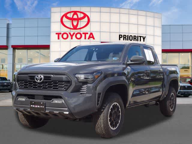 Used 2024 Toyota Tacoma TRD Off-Road AWD/4WD image 1