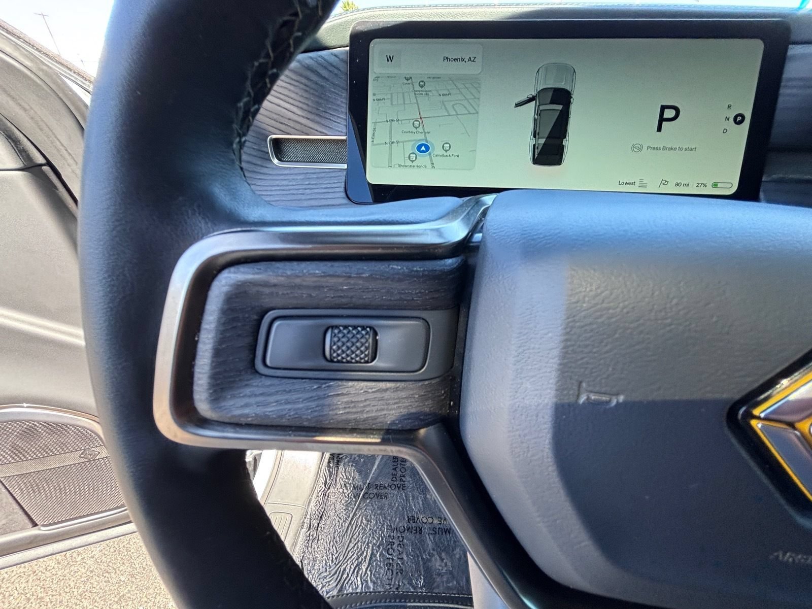 Used 2023 Rivian R1S Adventure AWD/4WD image 23
