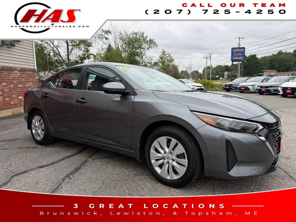 Used 2025 Nissan Sentra S FWD image 8