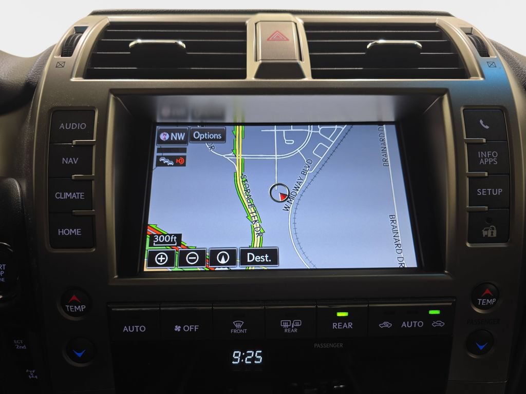 Used 2021 Lexus GX 460 Luxury w/ Sport Design Package AWD/4WD image 23