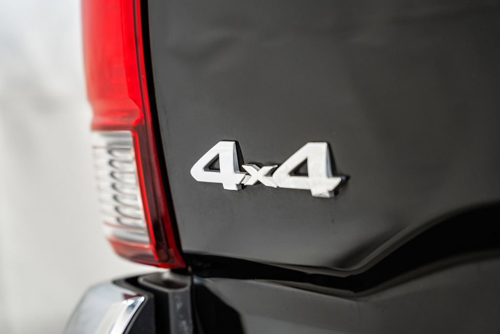 Used 2019 Toyota Tacoma SR5 image 8