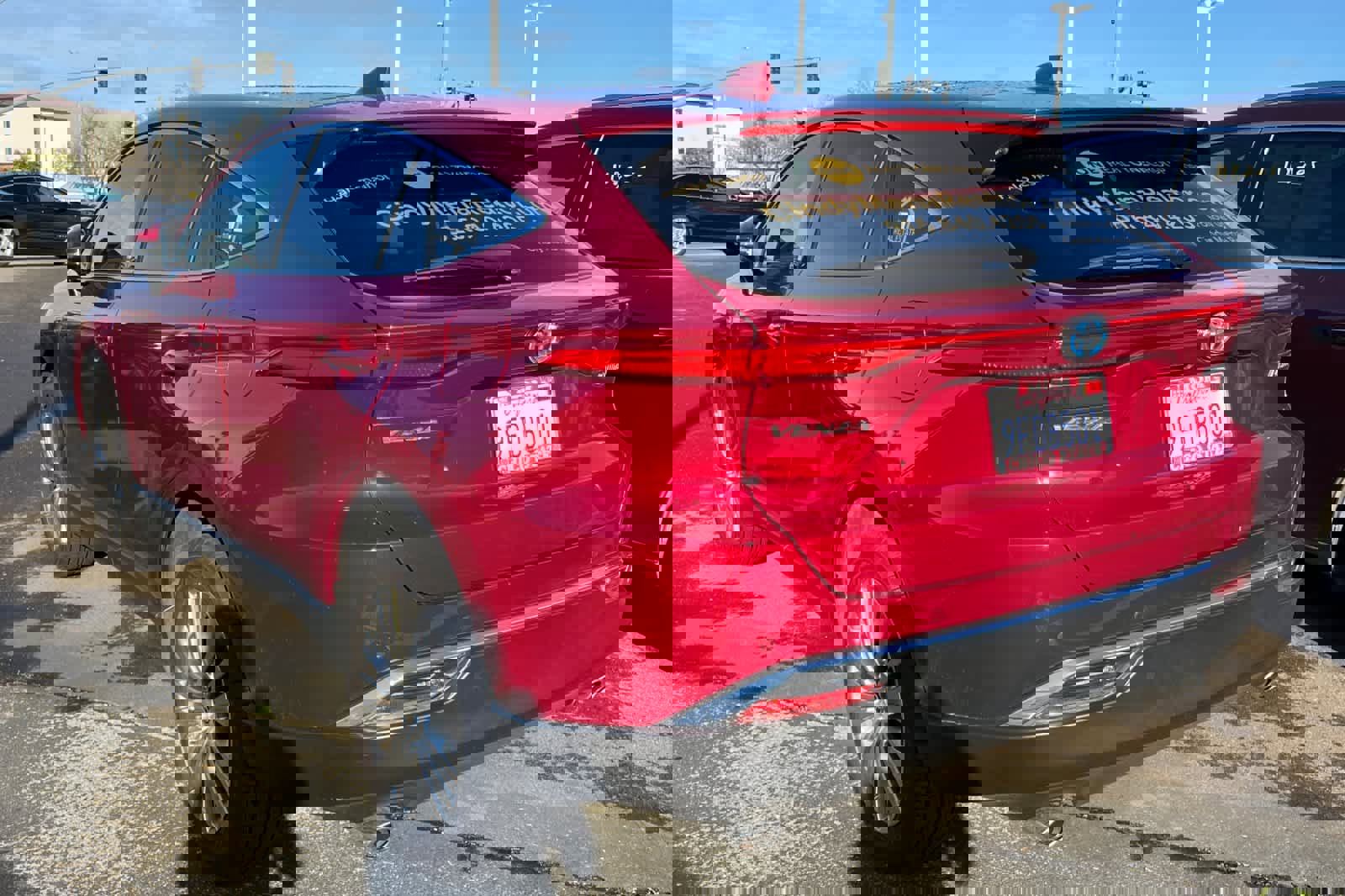 Used 2023 Toyota Venza Limited image 4