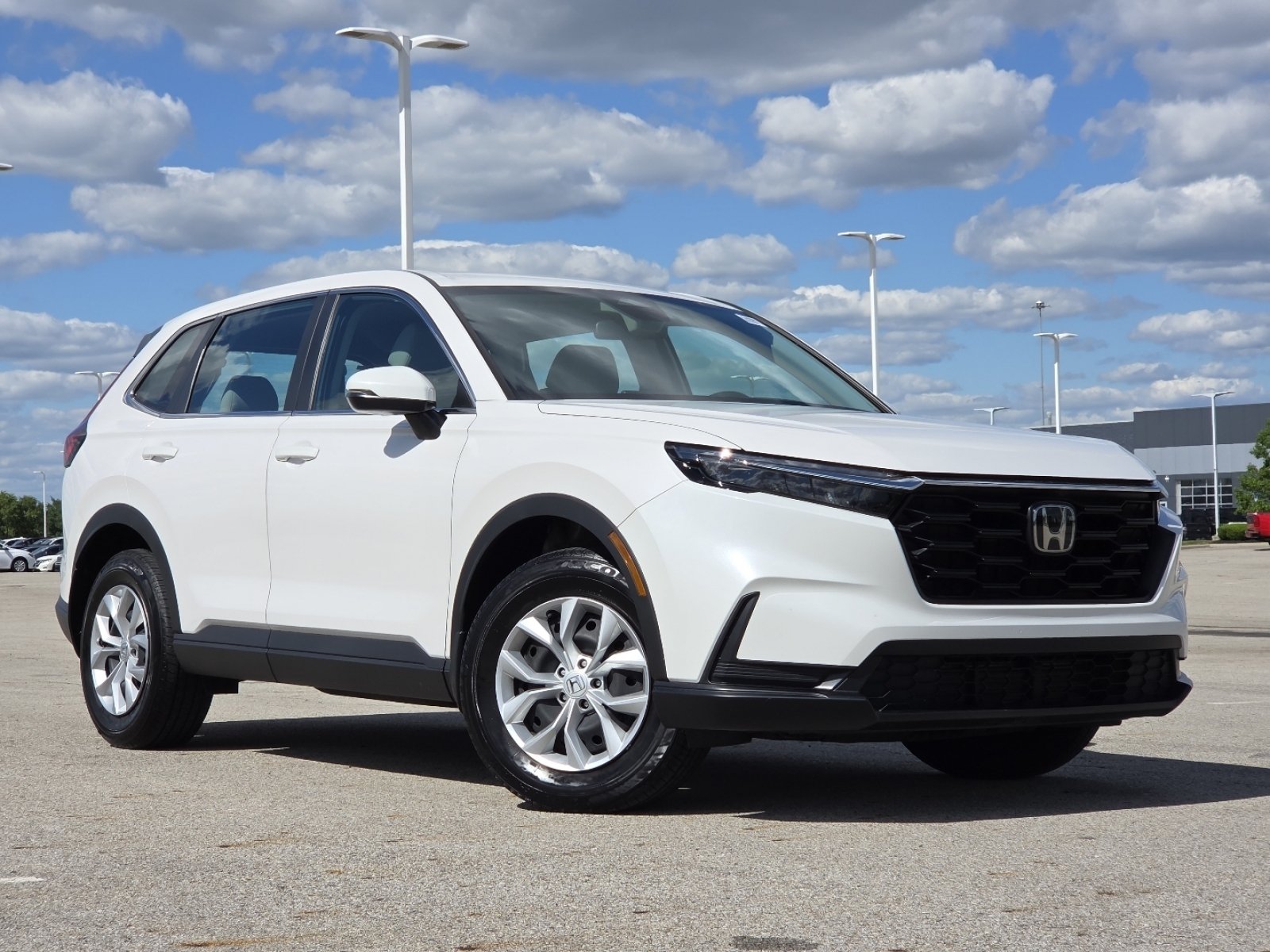 Used 2024 Honda CR-V LX image 2