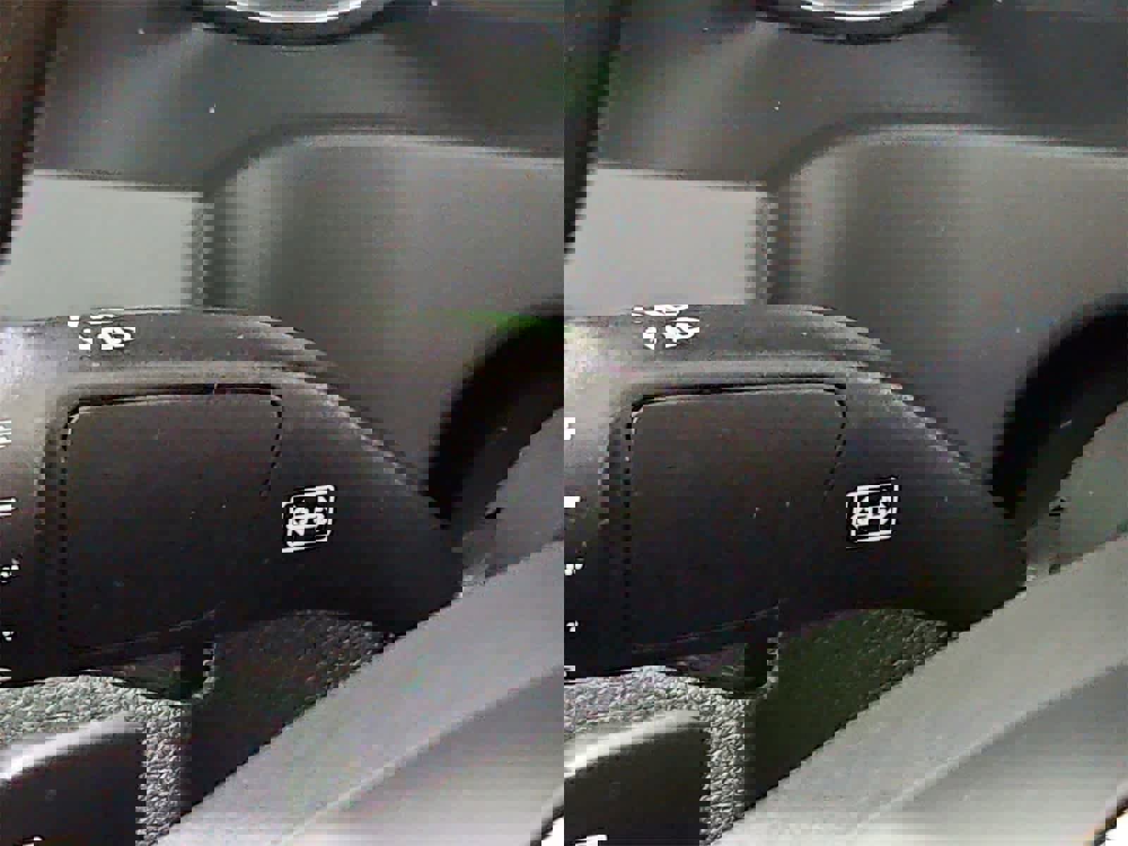 Used 2014 Mercedes-Benz E 350 Cabriolet image 27