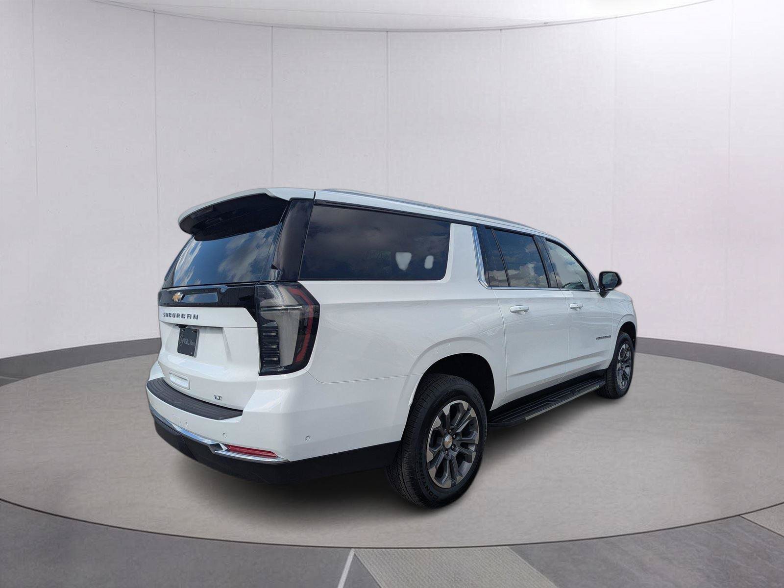 New 2026 Chevrolet Suburban LT w/ Comfort Package RWD image 3