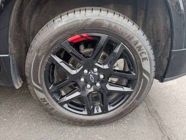 Used 2023 Chevrolet Traverse Premier w/ Redline Edition image 24