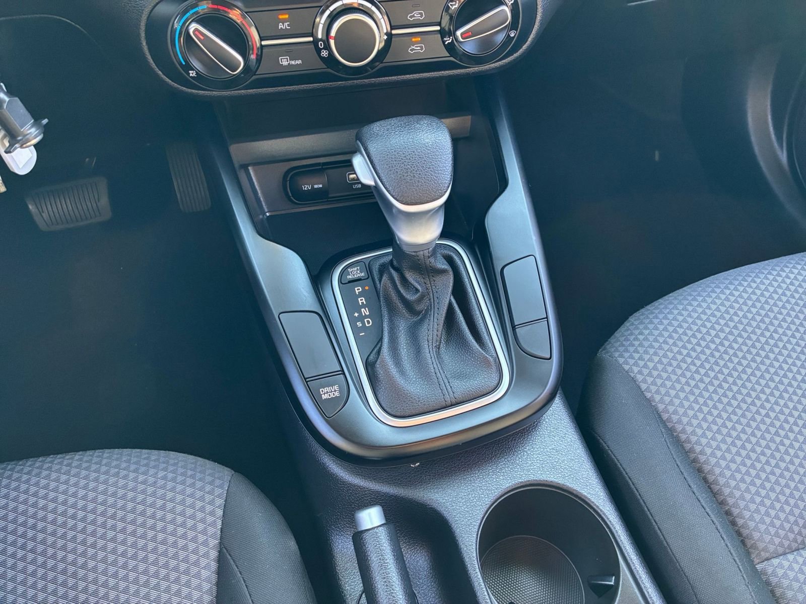 Used 2025 Kia Soul LX w/ LX Technology Package image 39