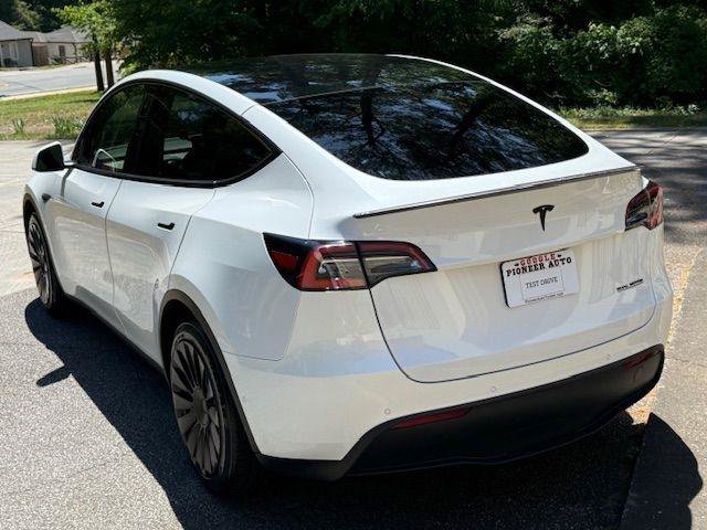 Used 2021 Tesla Model Y Long Range AWD/4WD image 22