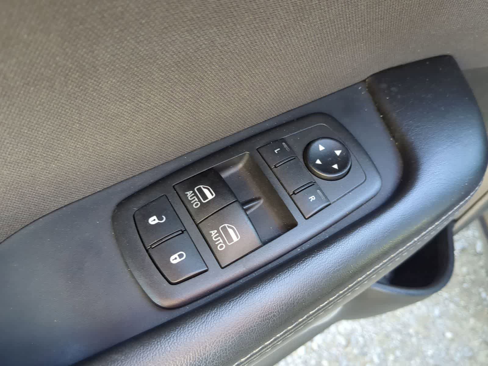Certified 2022 Dodge Challenger GT RWD image 18