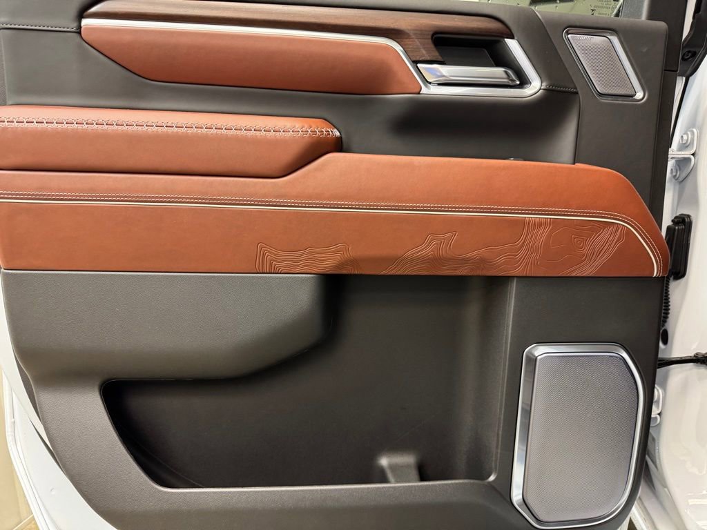 New 2026 GMC Sierra 2500 Denali Ultimate image 16