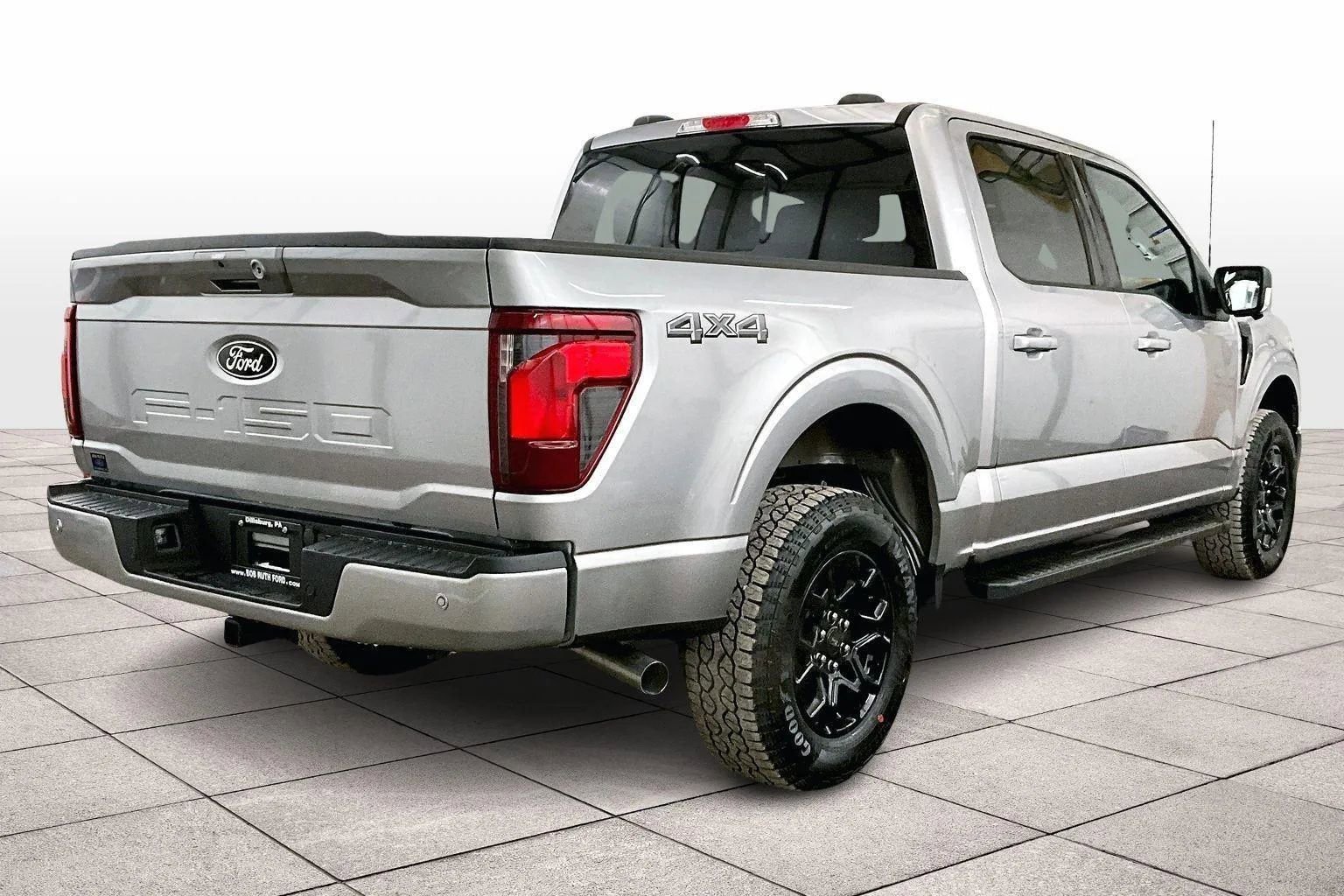 New 2025 Ford F150 XLT w/ Equipment Group 302A MID image 11