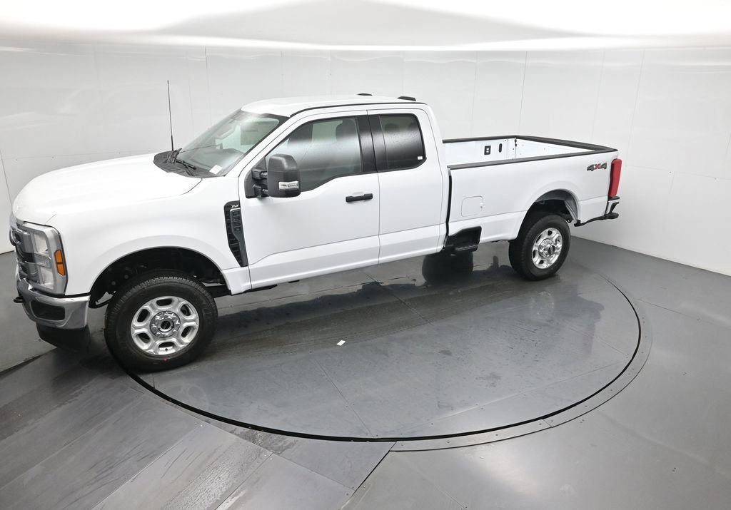 New 2026 Ford F350 XLT image 42