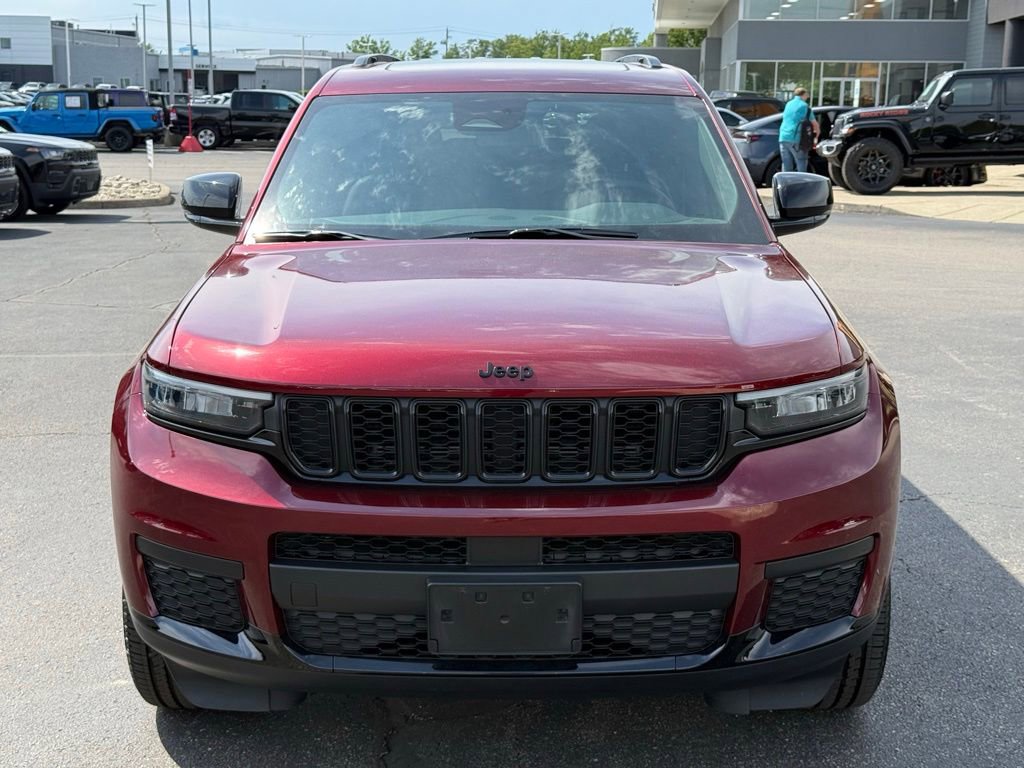 Certified 2023 Jeep Grand Cherokee L Laredo AWD/4WD image 8