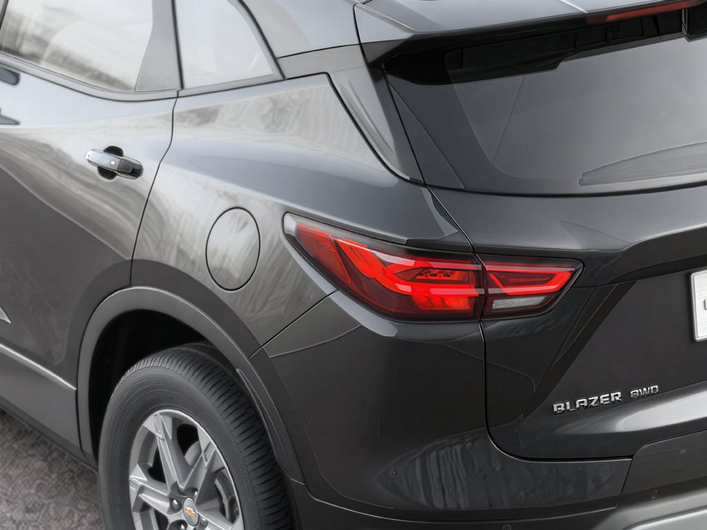 New 2026 Chevrolet Blazer RS w/ Enhanced Convenience Package FWD image 8