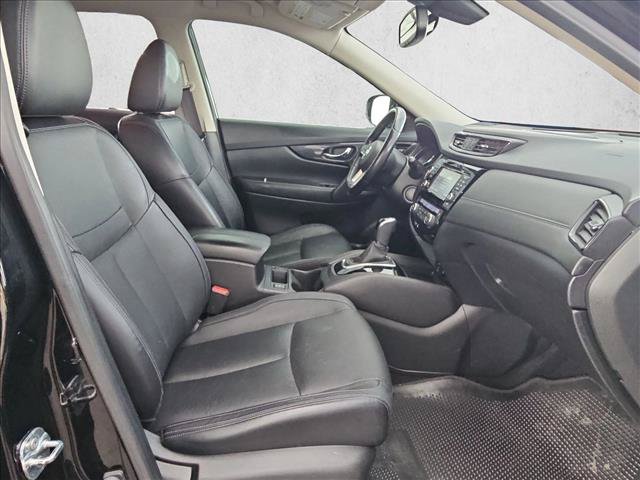 Used 2017 Nissan Rogue SL FWD image 18