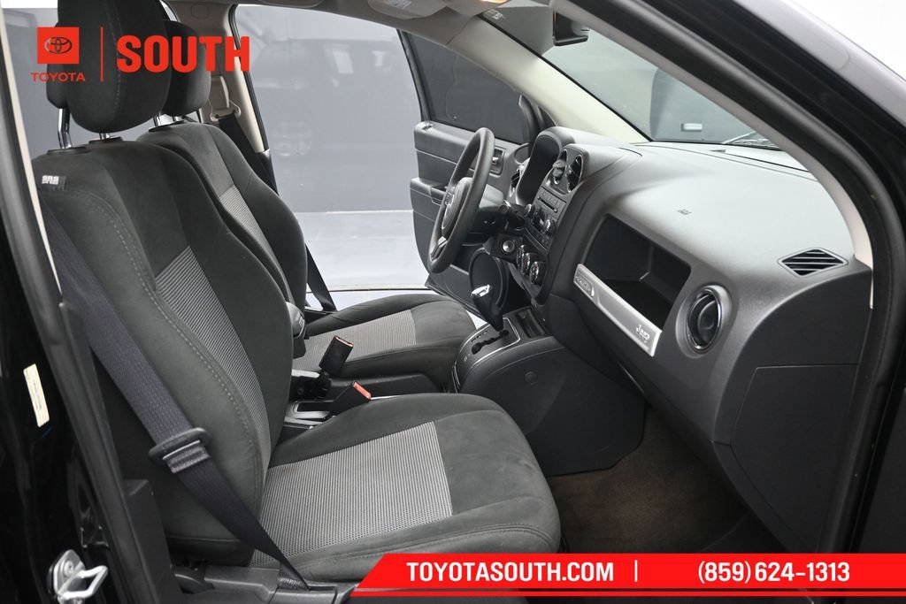 Used 2017 Jeep Compass Sport w/ Power Value Group FWD image 25