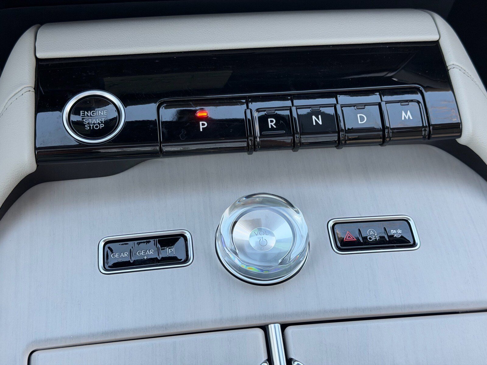 New 2026 Lincoln Navigator Reserve AWD/4WD image 34