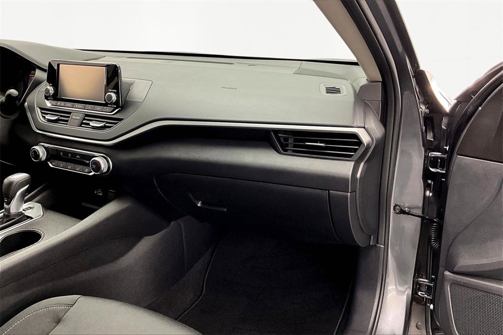 Used 2024 Nissan Altima 2.5 S image 17