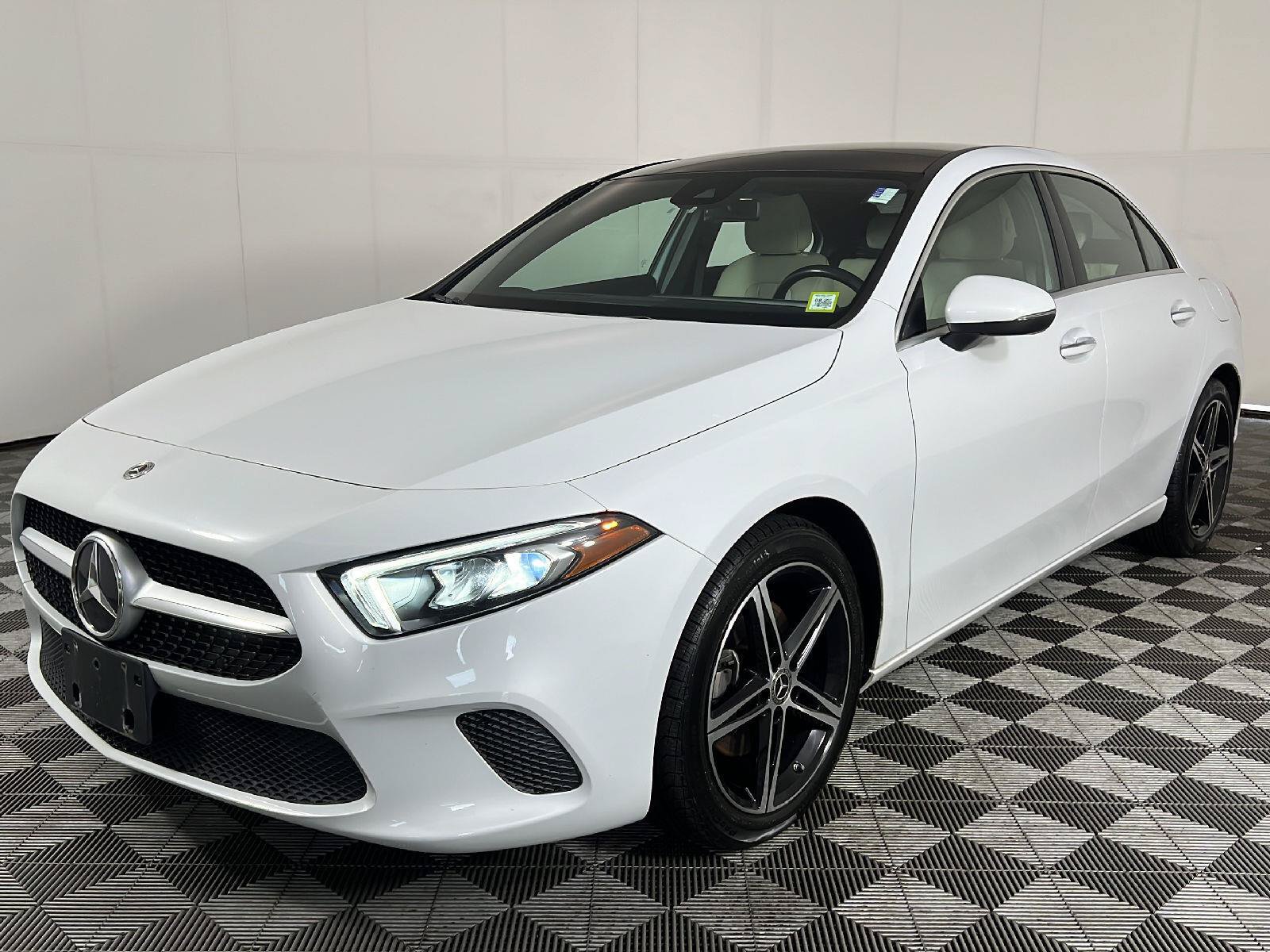 Used 2022 Mercedes-Benz A 220 4MATIC image 25