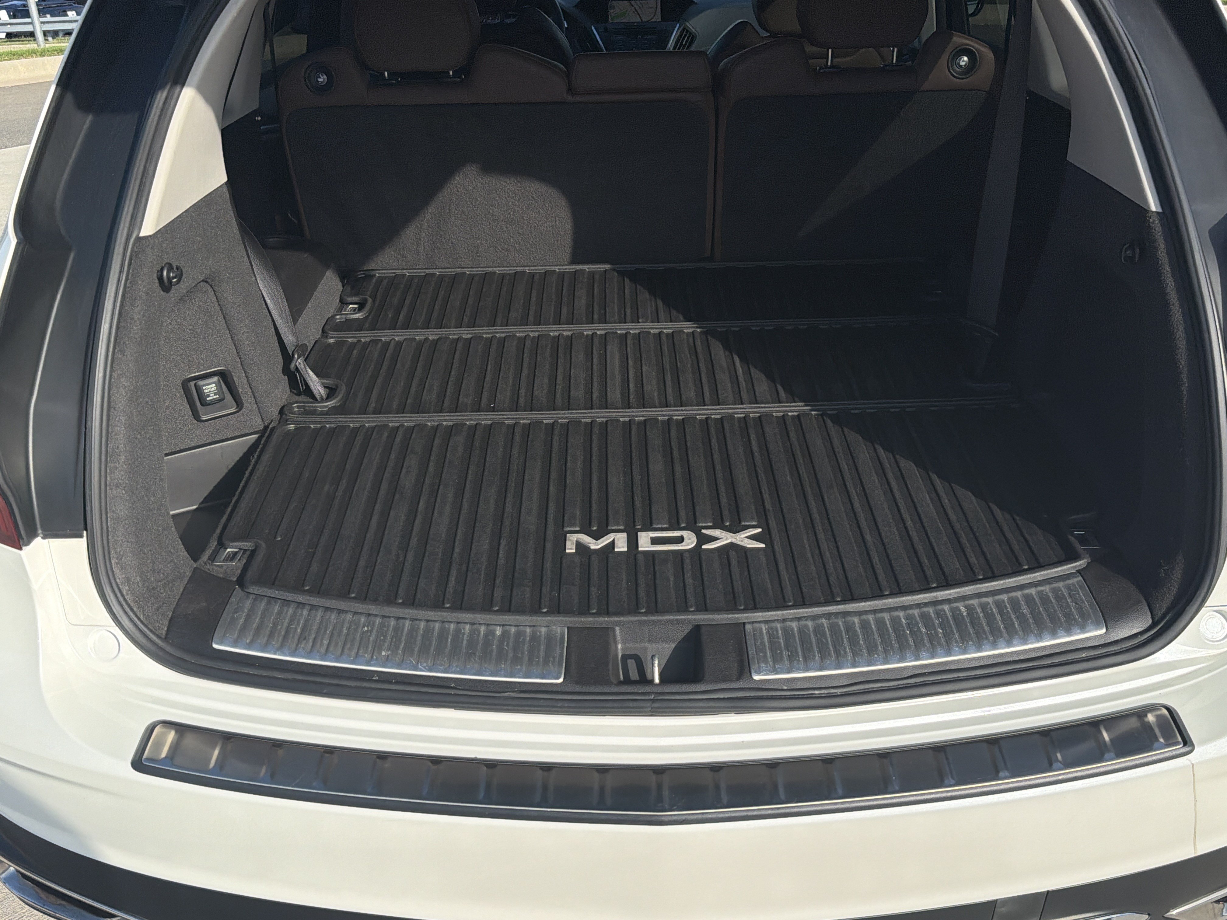 Certified 2017 Acura MDX SH-AWD w/ Technology Package image 33