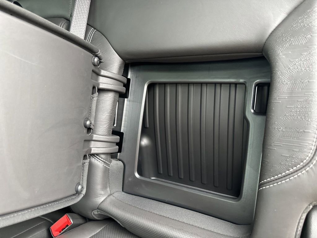 Certified 2025 GMC Sierra 2500 AT4X image 10