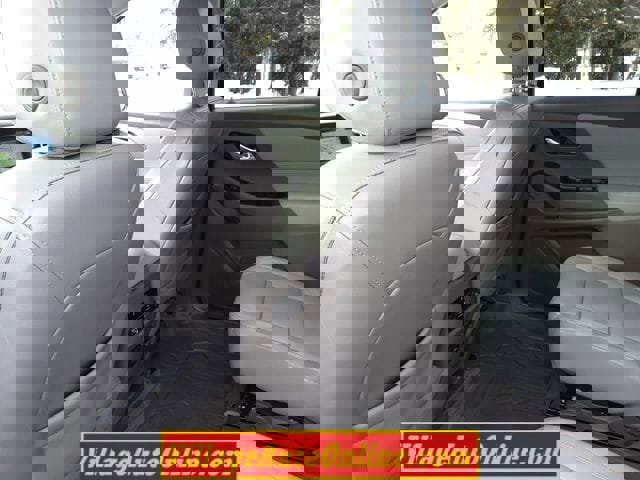 Used 2019 Chevrolet Traverse LT w/ LT Premium Package image 25