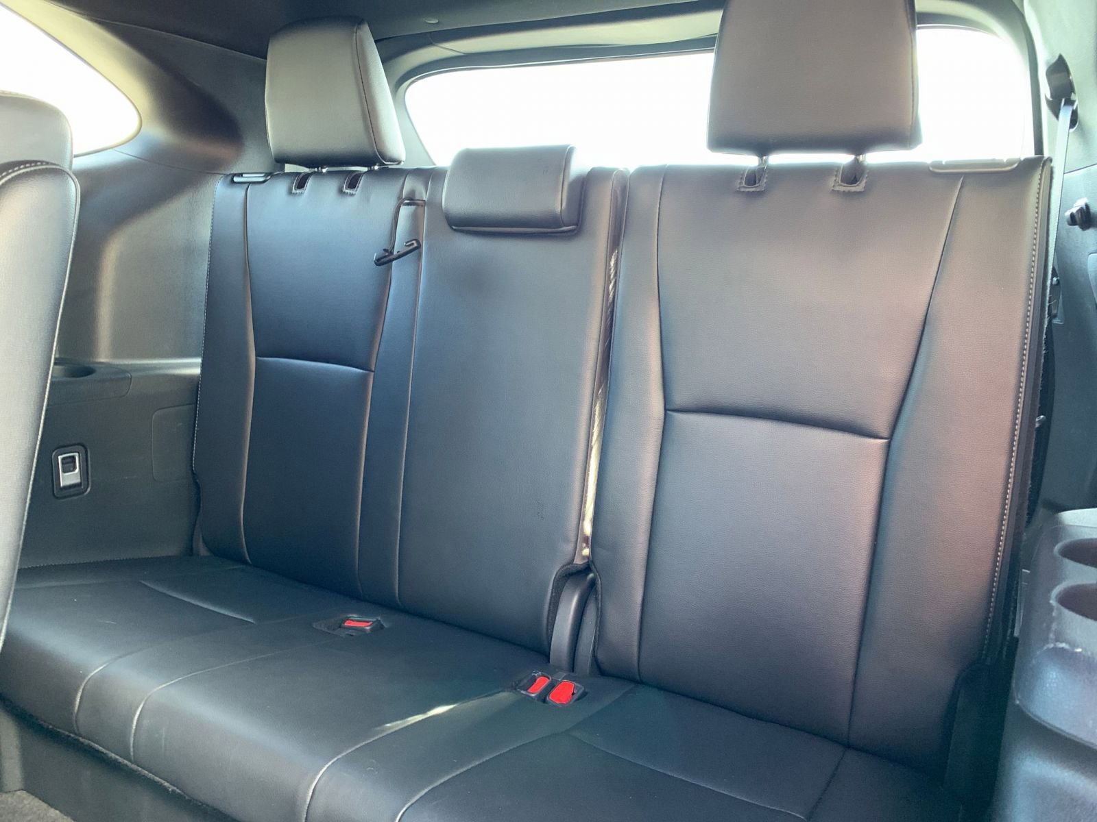 Used 2025 Toyota Highlander XSE AWD/4WD image 31