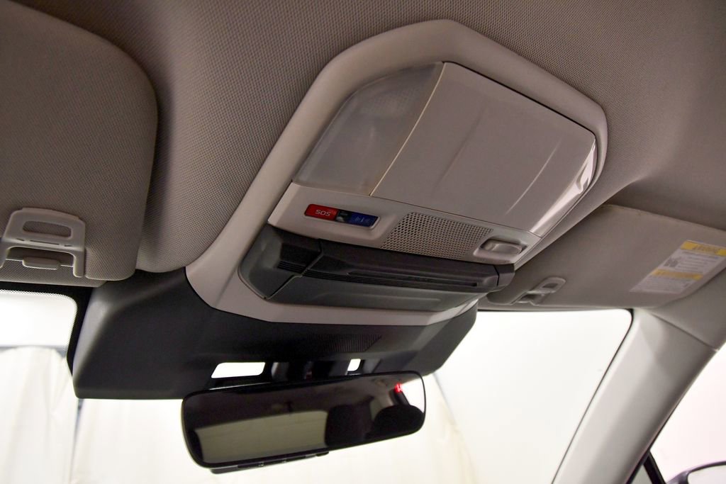 Used 2024 Subaru Ascent Premium w/ Convenience Package image 25