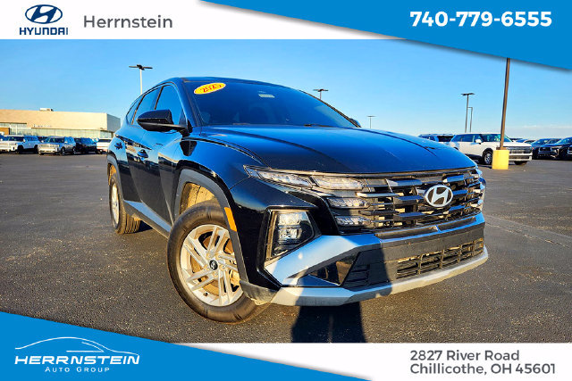 Used 2025 Hyundai Tucson SE