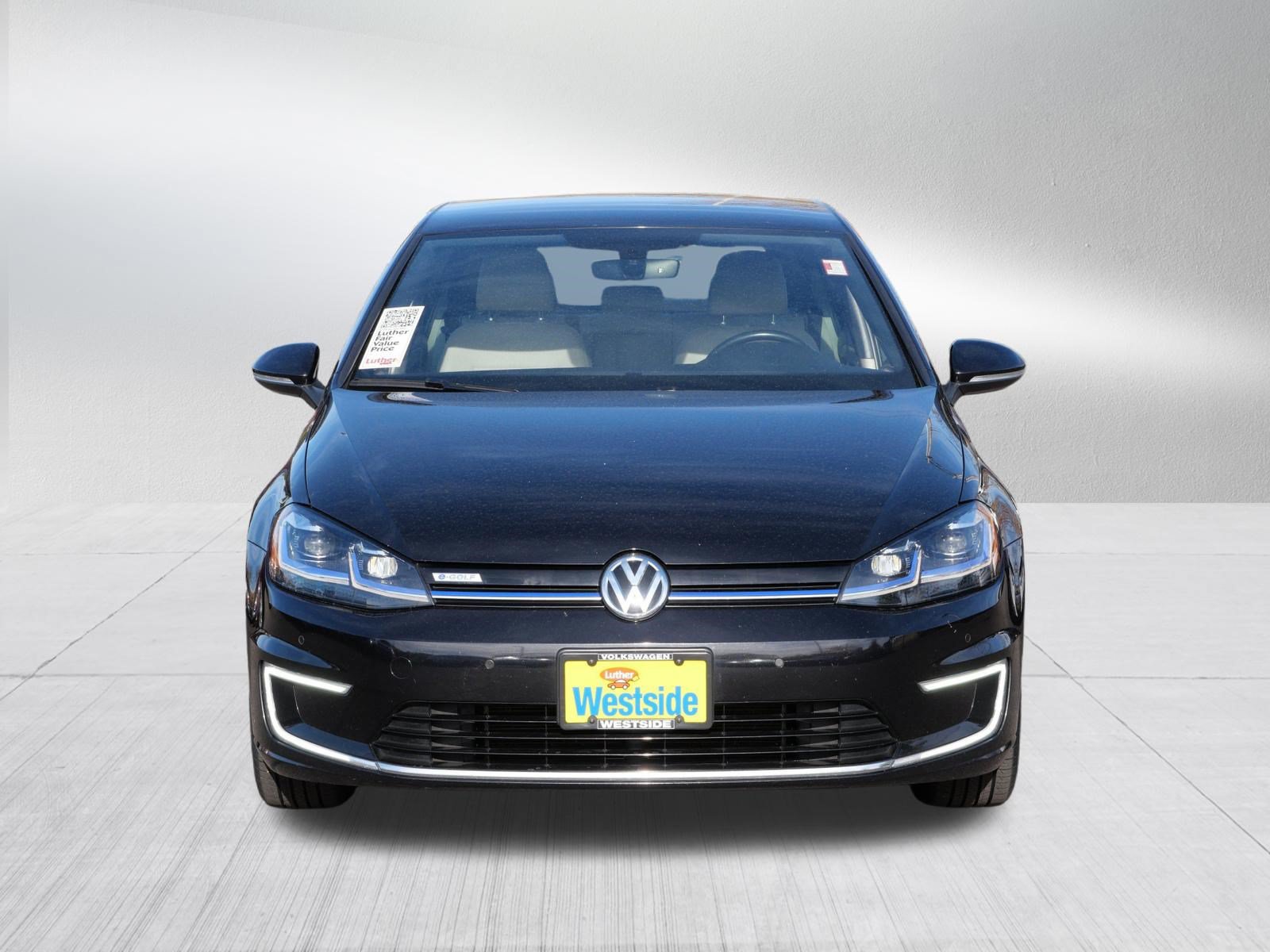 Used 2017 Volkswagen e-Golf SEL Premium FWD image 2