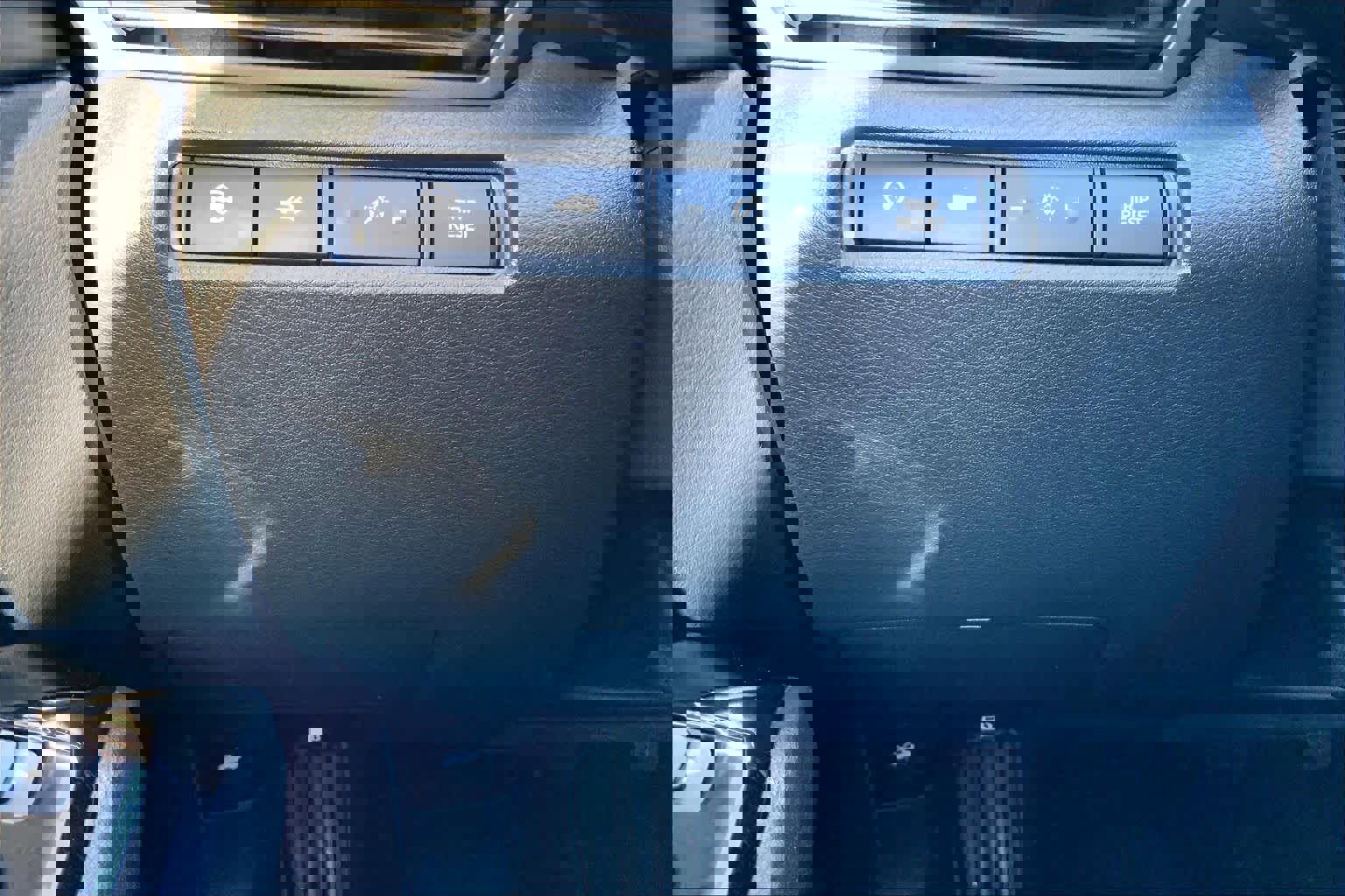 Used 2023 Nissan Altima 2.0 SR image 60