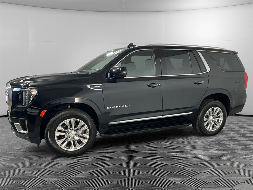 Used 2024 GMC Yukon Denali image 2