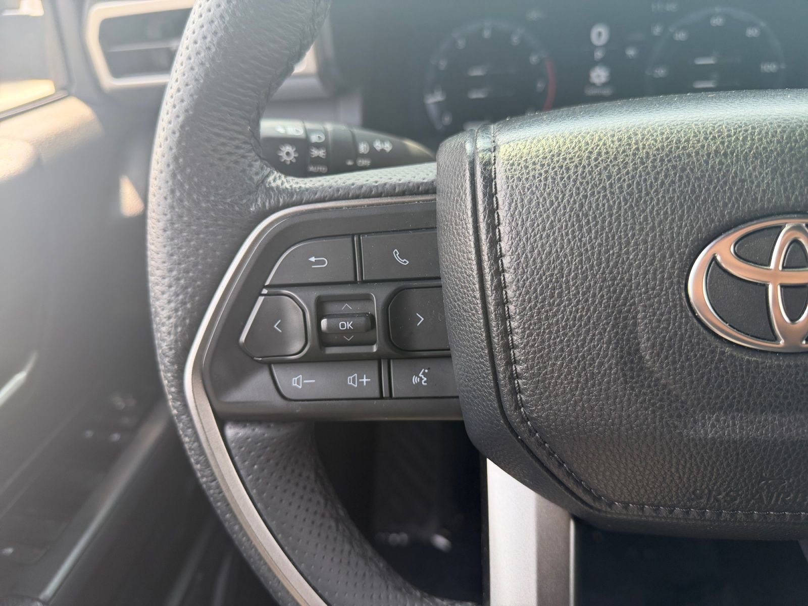 Certified 2024 Toyota Tacoma TRD Sport w/ TRD Sport Premium Package image 21