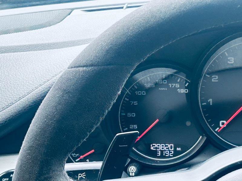 Used 2016 Porsche Panamera 4 AWD/4WD image 20