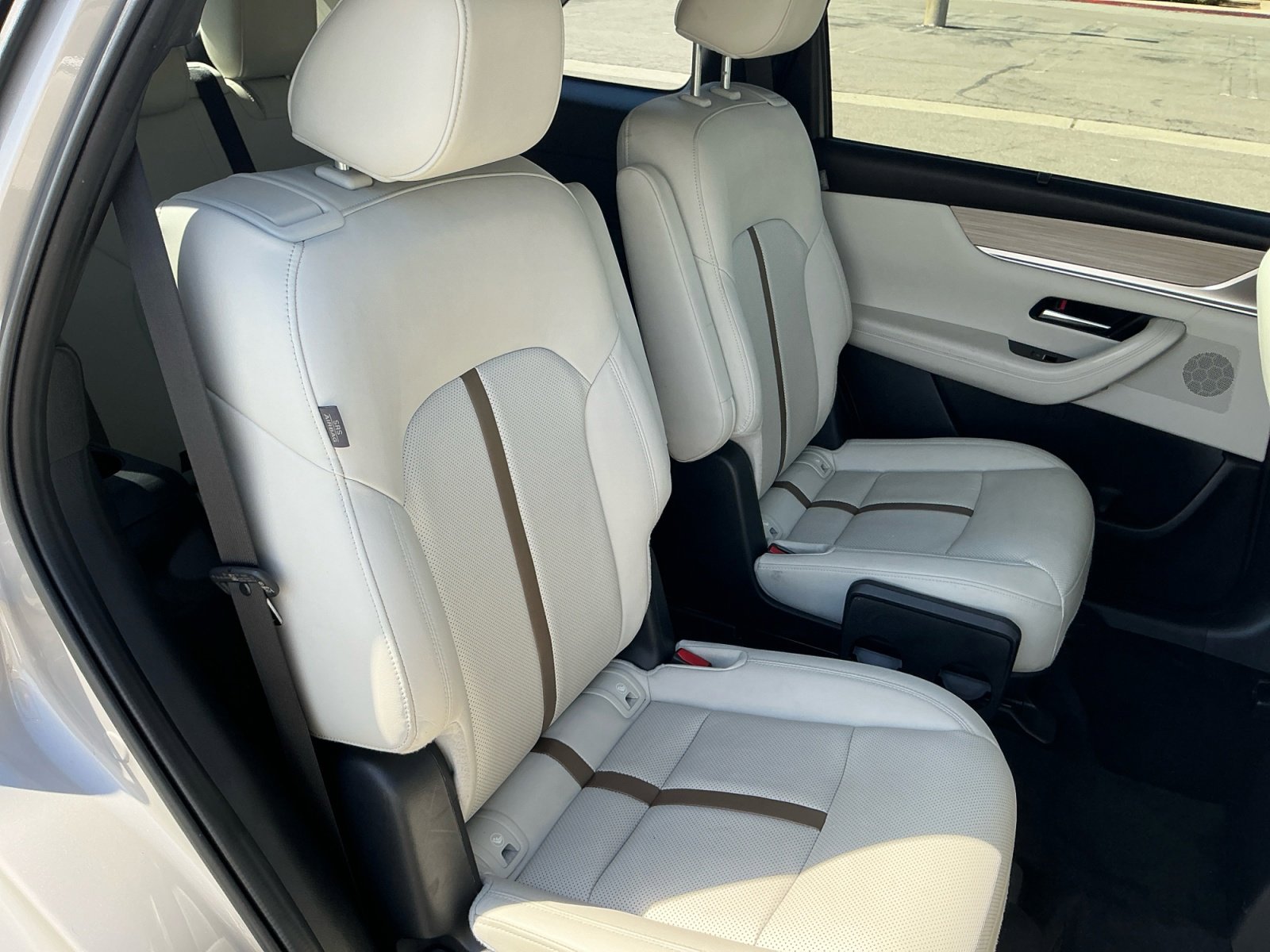 Used 2024 MAZDA CX-90 Plug-In Hybrid w/ Premium Plus AWD/4WD image 19