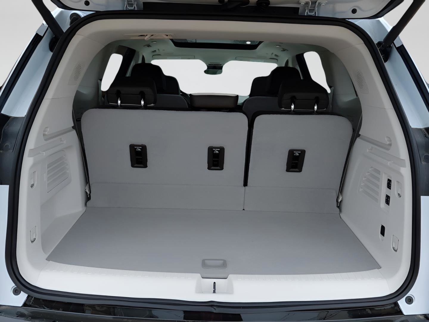 New 2026 GMC Acadia Denali w/ Super Cruise Package image 21