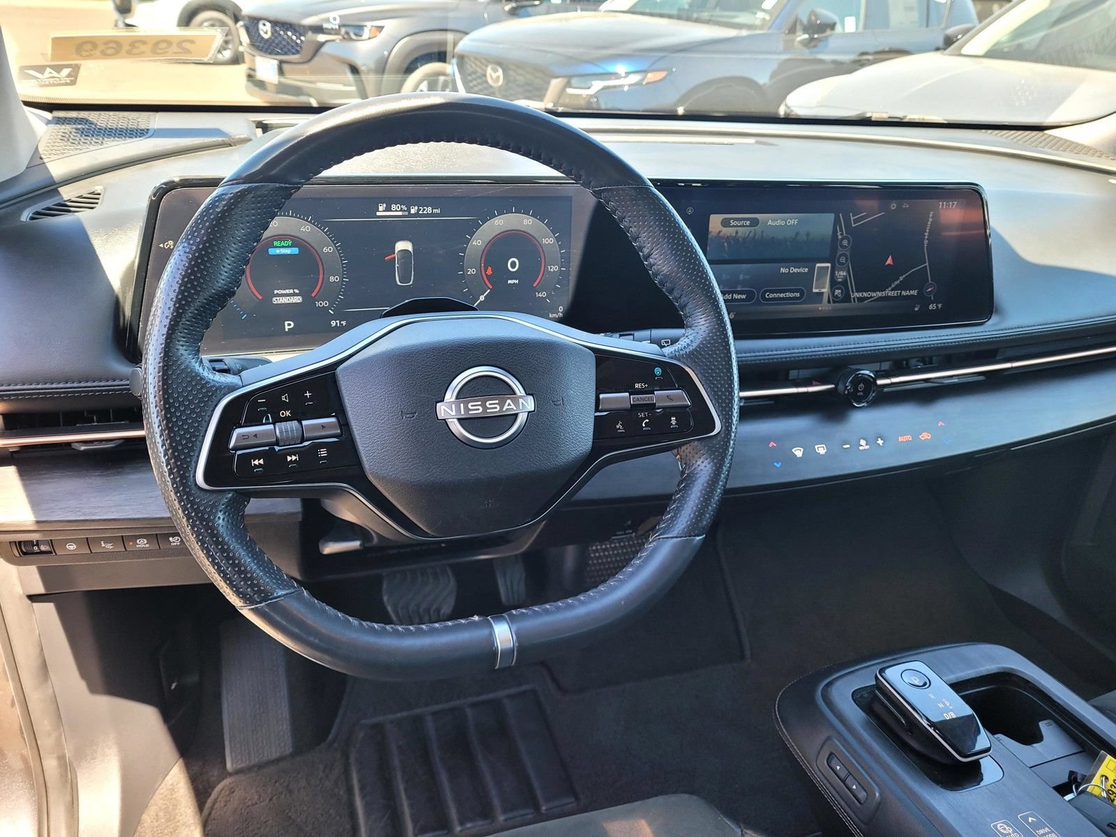 Used 2023 Nissan Ariya FWD image 12