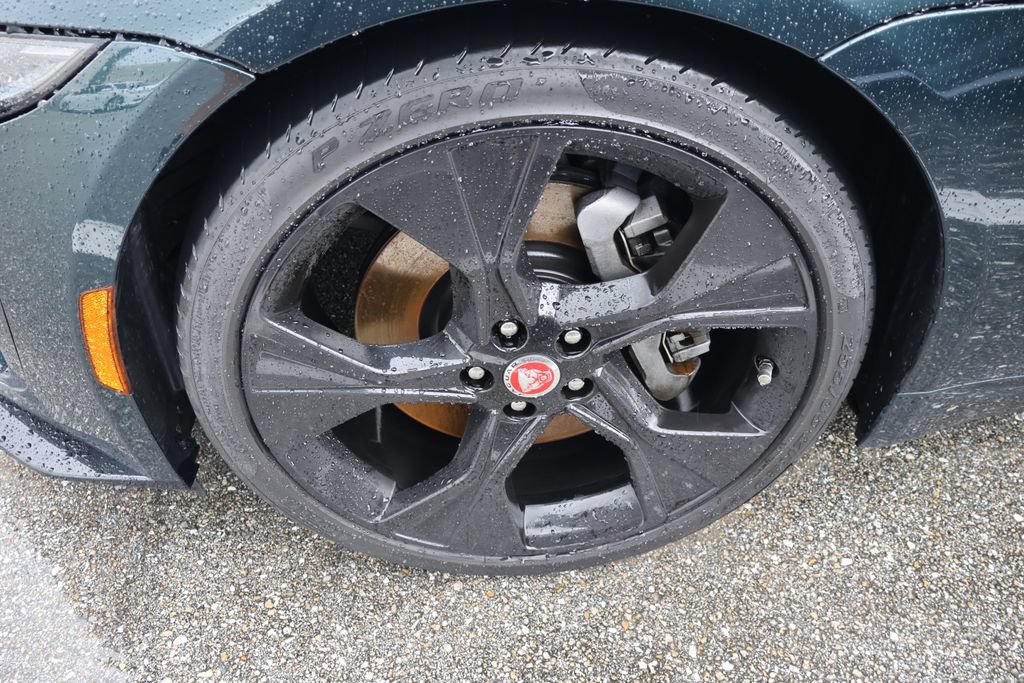 Used 2021 Jaguar F-TYPE Coupe RWD image 4