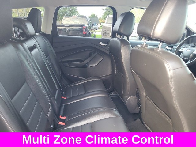 Used 2015 Ford Escape Titanium AWD/4WD image 22