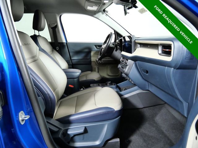 Used 2025 Ford Maverick Lariat image 9